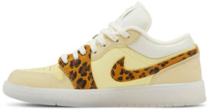 Jordan 1 Low SNKRS Day (Women's) DN6998-700 - Phonecase4u photo 2