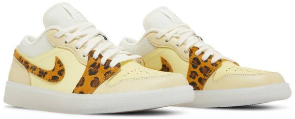 Jordan 1 Low SNKRS Day (Women's) DN6998-700 - Phonecase4u photo 3