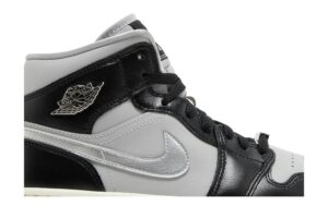 Jordan 1 Mid SE Black Metallic Silver (Women's) FB9892-002 - Phonecase4u photo 2