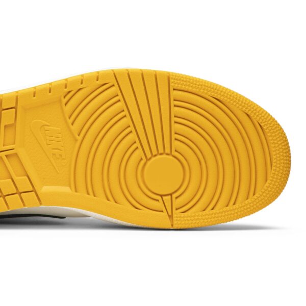 Jordan 1 Mid SE Lakers 852542-700 - Phonecase4u photo 5