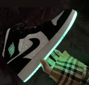 Jordan 1 Mid White Black Teal Tint (GS) BQ6931-103 - Phonecase4u photo 6
