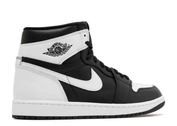 Jordan 1 Retro High OG Black White DZ5485-010 - Phonecase4u photo 4