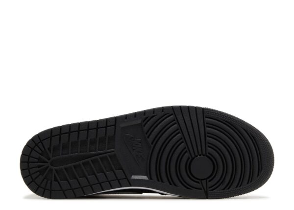 Jordan 1 Retro High OG Black White DZ5485-010 - Phonecase4u photo 5
