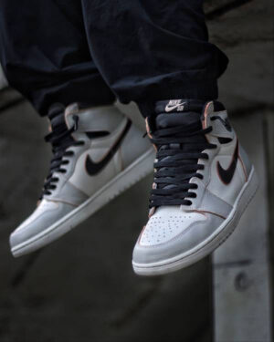 Jordan 1 Retro High OG Defiant SB NYC to Paris CD6578-006 - Phonecase4u photo 2