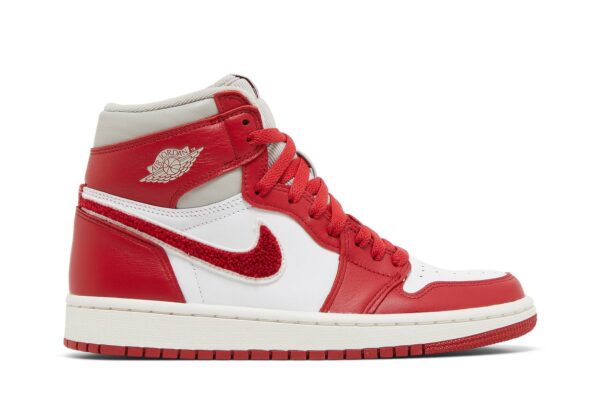 Jordan 1 Retro High OG Varsity Red (Women's) DJ4891-061 - Phonecase4u photo 1