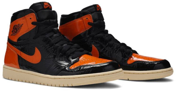 Jordan 1 Retro High Shattered Backboard 3.0 555088-028 - Phonecase4u photo 3