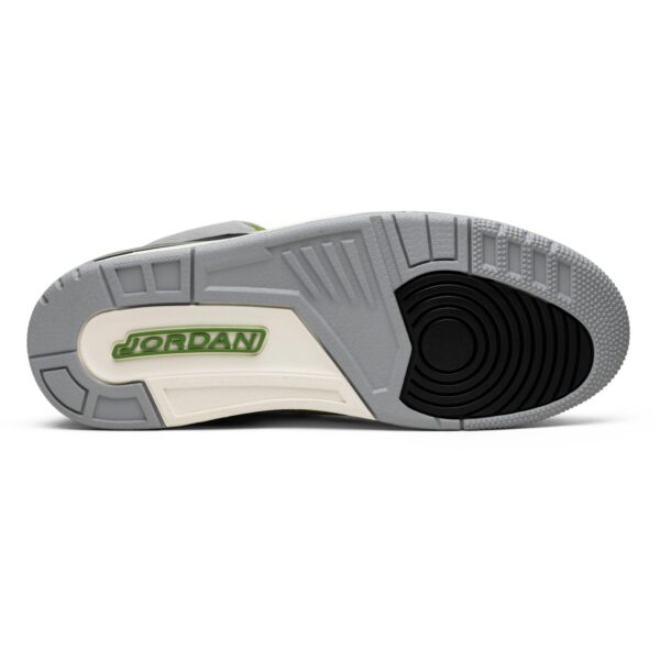Jordan 3 Retro Chlorophyll 136064-006 - Phonecase4u photo 4