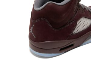 Jordan 5 Retro Burgundy (2023) DZ4131-600 - Phonecase4u photo 9
