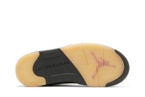 Jordan 5 Retro Gore-Tex Off Noir (Women's) DR0092-001 - Phonecase4u photo 4