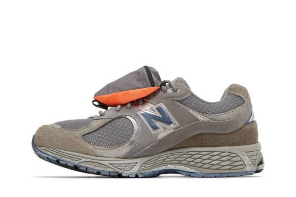 New Balance 2002R Grey Brown Pouch M2002RVA - Phonecase4u photo 3