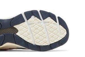 New Balance 990v3 MiUSA Kith Daytona (with Socks) M990KH3 - Phonecase4u photo 5