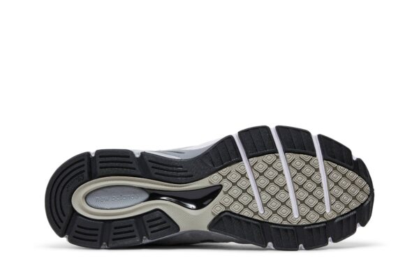 New Balance 990v4 Version 4 Grey M990VS4 - Phonecase4u photo 4