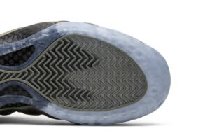 Nike Air Foamposite One Iridescent (Women's) AA3963-001 - Phonecase4u photo 5