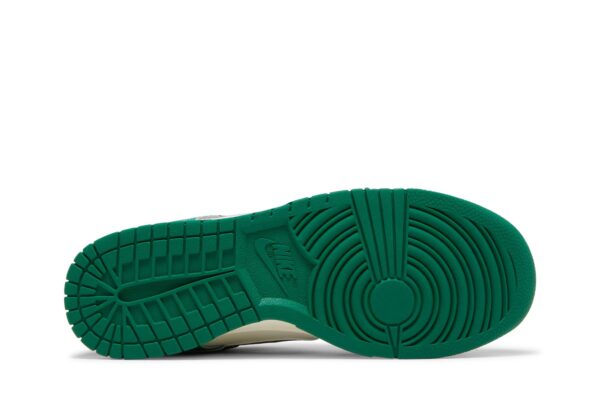Nike Dunk Low SE Lottery Pack Malachite Green DR9654-100 - Phonecase4u photo 4