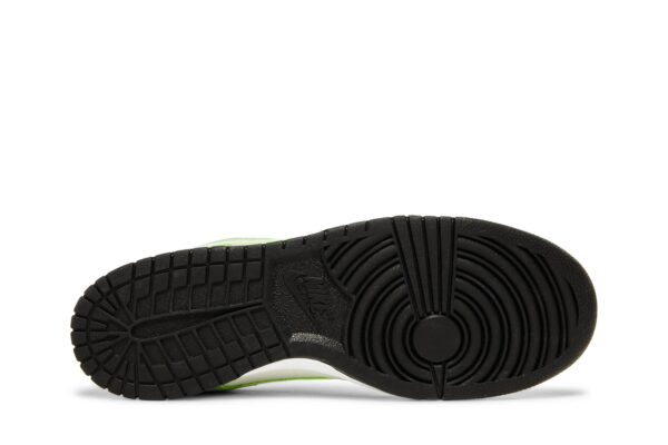 Nike Dunk Low University of Oregon PE (2023) FQ7260-001 - Phonecase4u photo 4