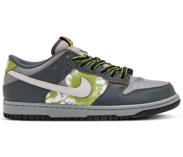 Nike SB Dunk Low HUF Wait, What!? (Friends and Family) FD8775-002 - Phonecase4u photo 1