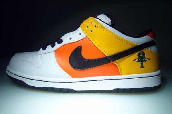 Nike SB Dunk Low Raygun Home 304292-802 - Phonecase4u photo 2