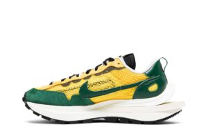 Nike Vaporwaffle sacai Tour Yellow Stadium Green CV1363-700 - Phonecase4u photo 3