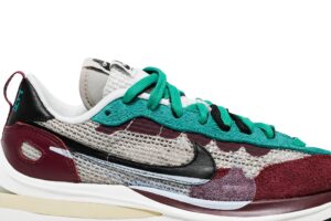 Nike Vaporwaffle sacai Villain Red Neptune Green DD3035-200 - Phonecase4u photo 2